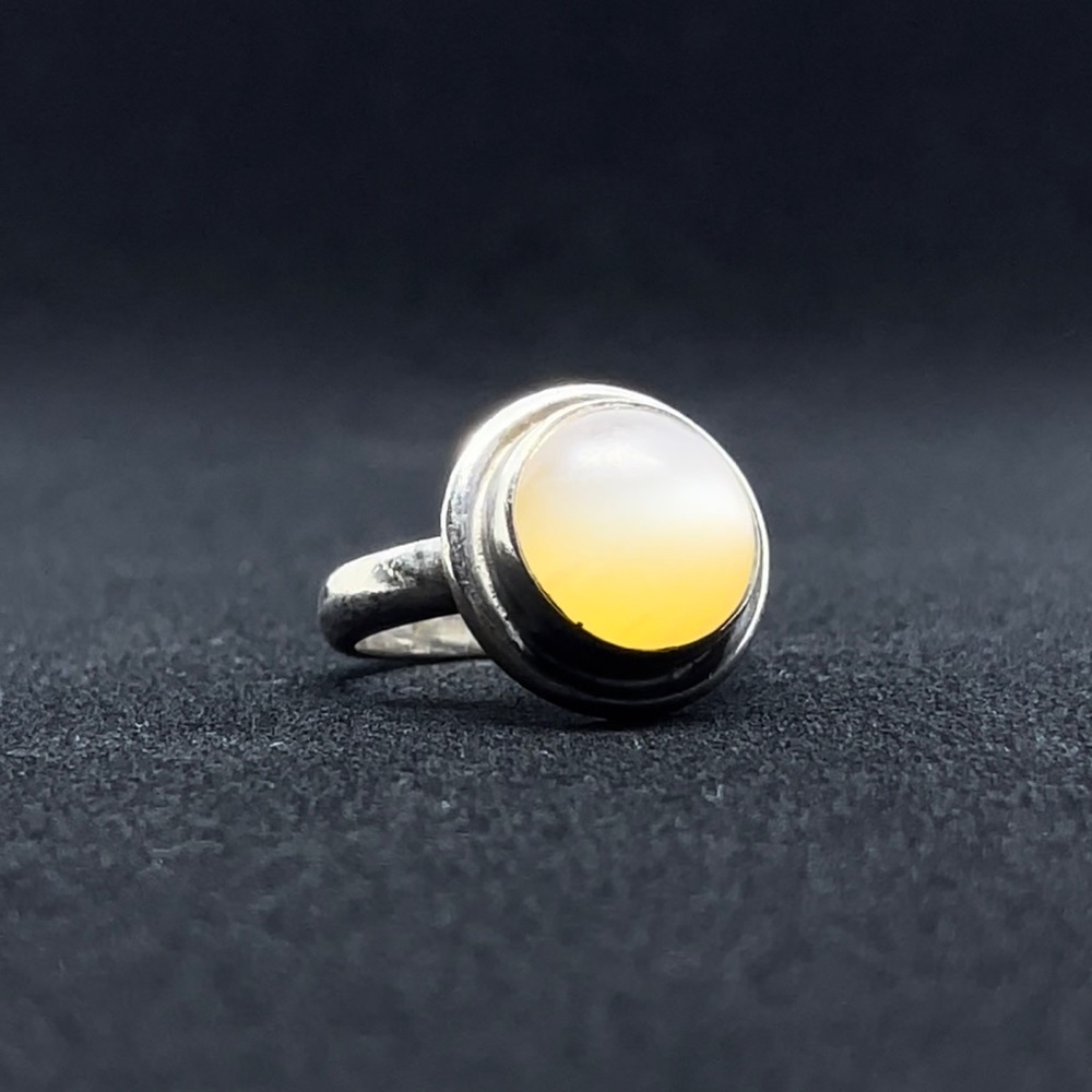 STERLING SILVER RING WITH STONE